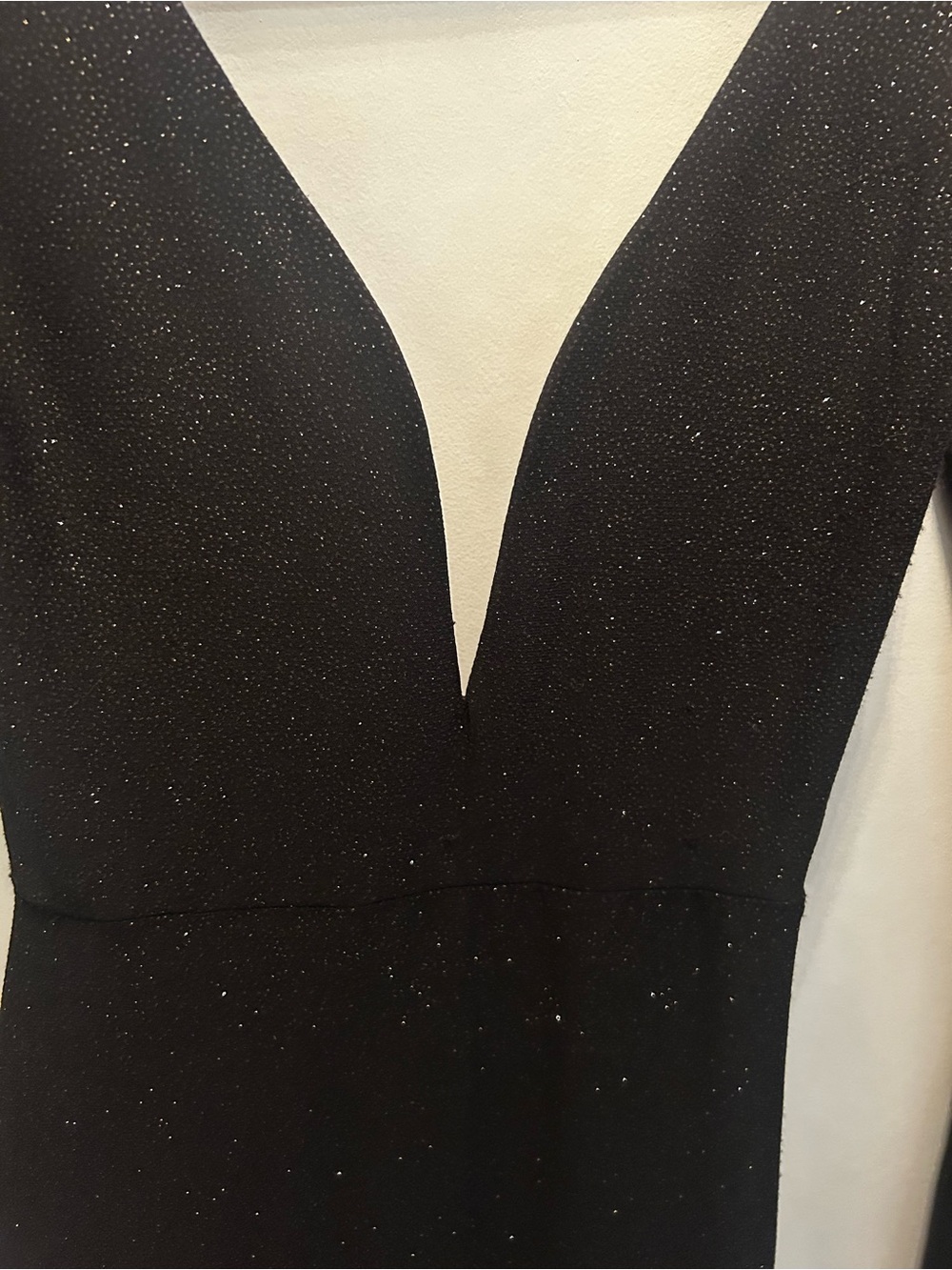 Lulu's Black Long-Sleeve Plunge V-Neck Evening Gown - Picture 6 of 6